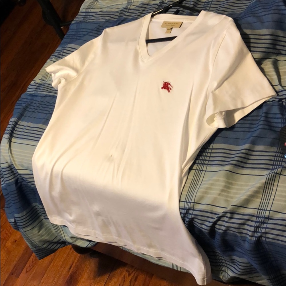 Burberry white T shirt